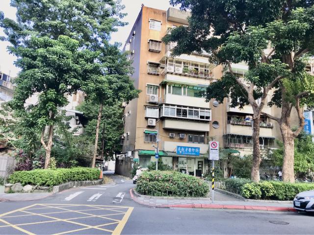 面公園景觀美廈 陳麗真0937-871-488 照片 16