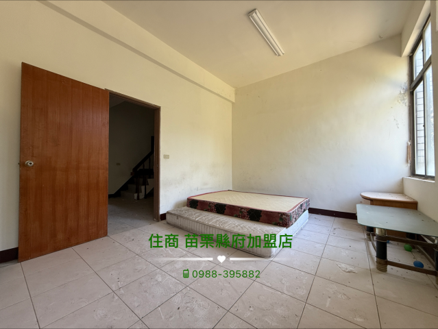 苗栗房屋買賣 低總價複合式透天 照片 4