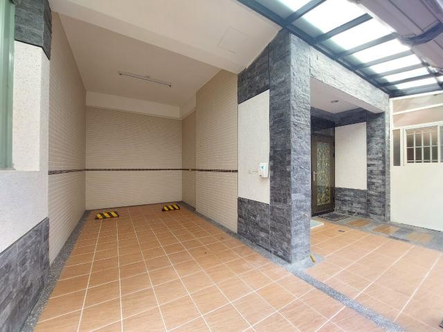 屏東大樓華廈 屏東萬家福面寬車庫透天 照片 1