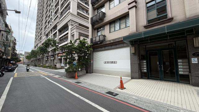 新莊賣屋推薦 台灣房屋陳怡蓁 新莊站搶手透天店 照片 2