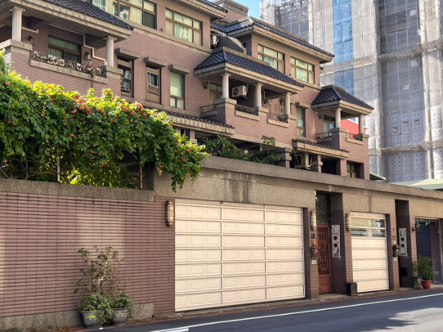 桃園房產總幹事 藝文 莊敬國小 大透天 雙車庫 照片 2