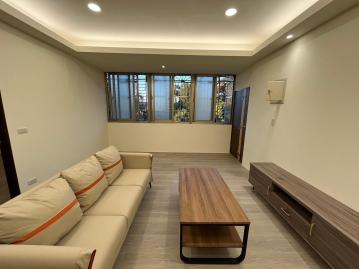 全新裝潢萬戶綠莊邊間3房