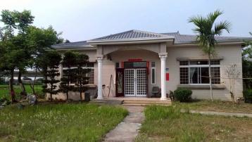 台中大地坪抗震豪華農舍