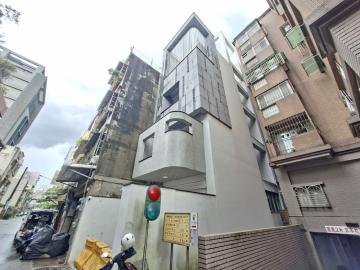 桃園東區百坪全新電梯透店