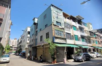 急售可議光華瑞隆商圈前10米街三角窗增建滿店住 農十六美術館房仲