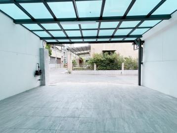 楠梓德民 右昌森林公園 翻新公寓一樓可停雙車