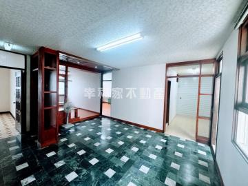 後甲學區勝利國小旁明亮四房
