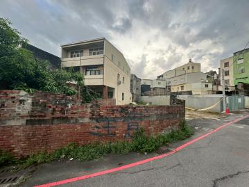 彰南路一彎建地