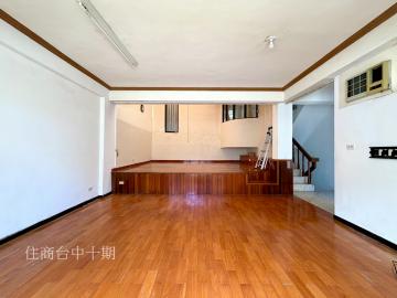 薇納市渡假風花園別墅 北屯店面別墅
