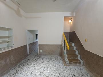 築居團隊|安平老街旁小資透天｜効忠街低總價2房｜用租金成家