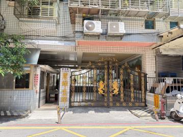 新北房仲推薦 新莊 成功商圈 電梯三房車 房仲竣瑋
