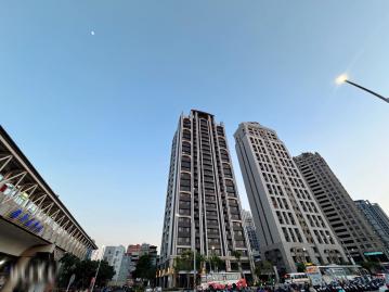 新竹購屋首選｜關埔核心 豐邑一綻 中高樓層兩房+柱邊車位
