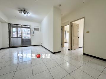 亞東醫院捷運站超低公設高坪效兩房車APPLE李采緹板橋房產買賣