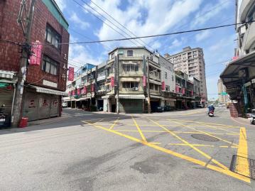 中壢青果市場連三攤位 中壢農地建地