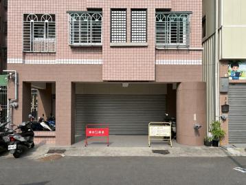 泰瑞四街大面寬雙車樓店住宅