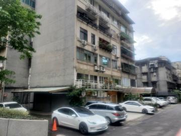  台北全區買屋 仁愛學區一樓3房信義安和捷運華廈+車位