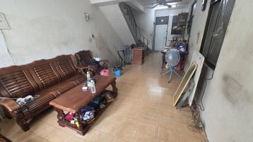 三民買屋達人 瑞豐巨蛋商圈市場三角邊間四樓(五樓增建)店住