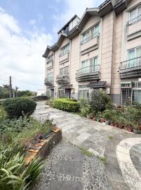 青埔過嶺買房 近過嶺66快速道路-高榮路花園別墅(有車庫)