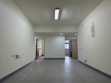 明德一路2巷公寓一樓 基隆買房賣屋