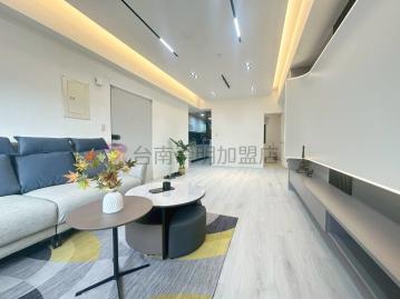 台南房仲阿倫 鄰北區高樓層整新三房平車