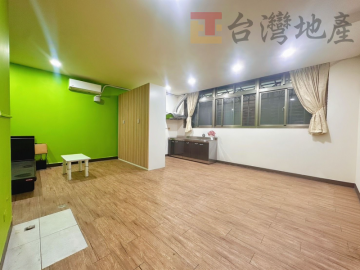 台北房仲女王 中山米蘭電梯精品大套房（可隔二房）
