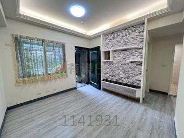 崇德三路全新整理三房附車位美廈