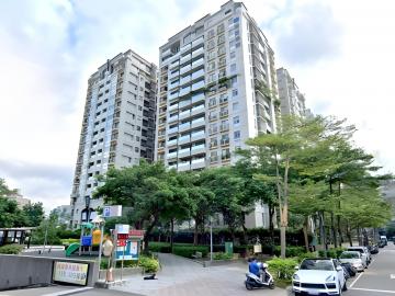 大都市新天地 鋼骨邊間四房附雙車位 後山埤站 大台北法拍仲介