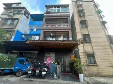 太平路透天厝附增建彭福站LG15  大台北法拍仲介