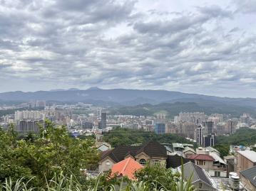 馥記山莊大樓景觀一樓3房+車位  汐止買賣房屋