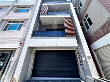 竹南房仲推薦 頭份德義路住店2用電梯獨棟美墅【找多喜買房去】