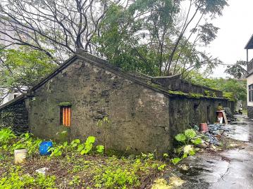 宜蘭買房找小樂 蘇澳馬賽市集生活理想家園難得美建地