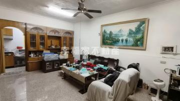 台南買房首選 大面寬平價透天車墅有孝親房 台南房仲老妹靜嫻