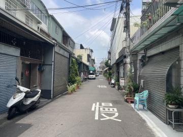 美群國小旁28地坪車庫透天，自住收租高CP值首選！屋主想賣