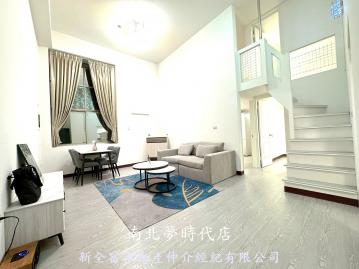 大台南房仲王 羅丹天地魔術四房挑高客廳電寓