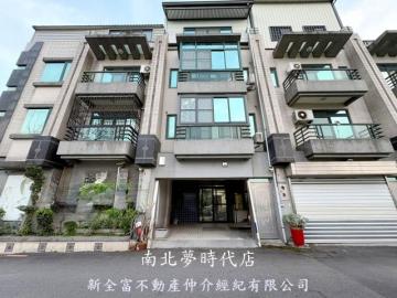 台南美美房屋 新營近國圖大面寬傳統雙車墅