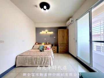 台南美美房屋 南區文南商圈溫馨美套房