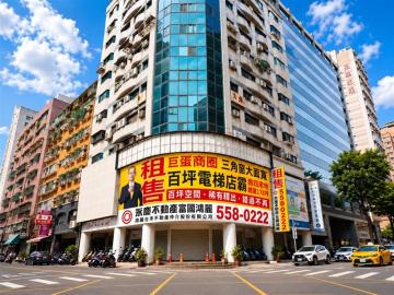 永慶鴻麗蔡宗霖左營區超值黃金三角窗13樓大面寬百坪電梯店霸