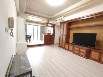 新莊買賣租房 思源路極品地標電梯三房