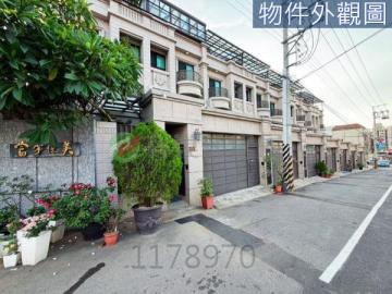 富宇系列｜前庭後院傳統格局｜臨路雙車電梯別墅