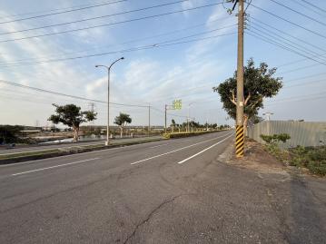 高大特區房仲 湖內區30米東方路 4453.707坪農地