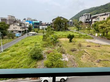 宜蘭礁溪買房 礁溪雙站別墅區溫泉透天 轉運站