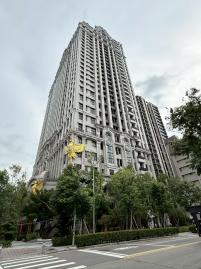 台中豪宅顧問 八期金地段秀泰購物好市多迪卡儂豐樂捷運三房車