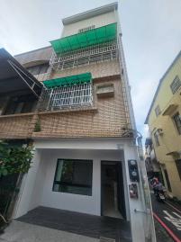 潮州買房賣房推薦 恩典團隊-屏東西市場8米路整新邊間活巷美透天 
