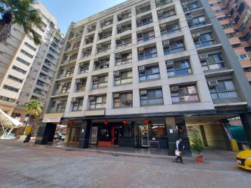 西屯七期房仲潔西 逢甲商圈輕屋齡低總樓店