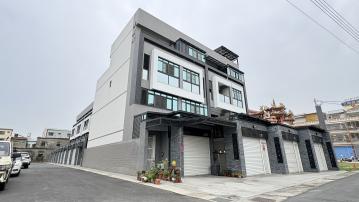 鳳山捷運買房 林園全新別墅車庫