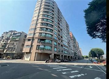 雙和房仲員外｜環東極品三房大車位