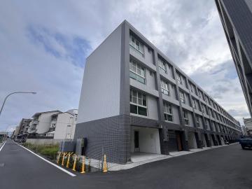 宜商近高速公路全新邊間透天別墅