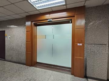 城區房仲顧問 中和亞太高樓廠辦+平面車位