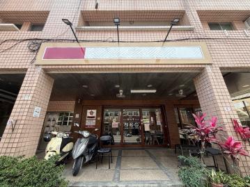 羅東數位房仲 頭城吉祥夜市旁一樓黃金優質店面