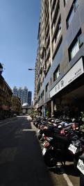 新北板橋買屋賣房 江子翠捷運面寬金店面